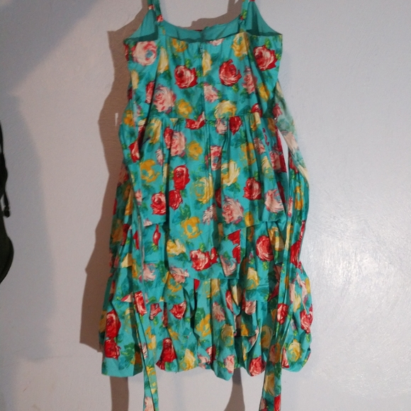 Blue flower print dress - Picture 2 of 4